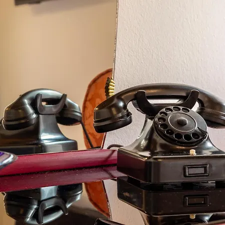 Buranelli33 Riverside *